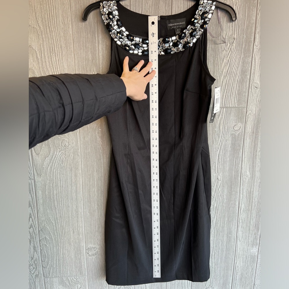 NWT Connected Little Black Dress Bejeweled Collar Size 12 - Picture 5 of 8